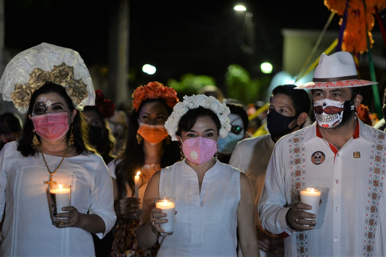 JUANITA ALONSO INAUGURA EL FESTIVAL DE DÍA DE MUERTOS “ALMAS CON TRADICIÓN  2021” - Ayuntamiento de Cozumel