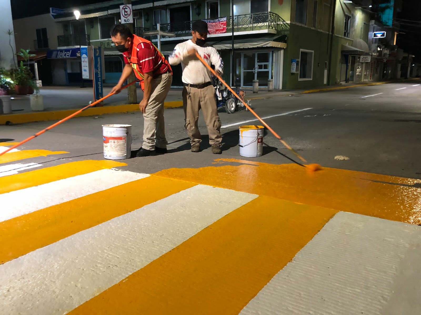 SERVICIOS PÚBLICOS REDOBLA ESFUERZOS CON TRABAJOS NOCTURNOS PARA CONCLUIR  TRABAJOS EN CORTO TIEMPO - Ayuntamiento de Cozumel