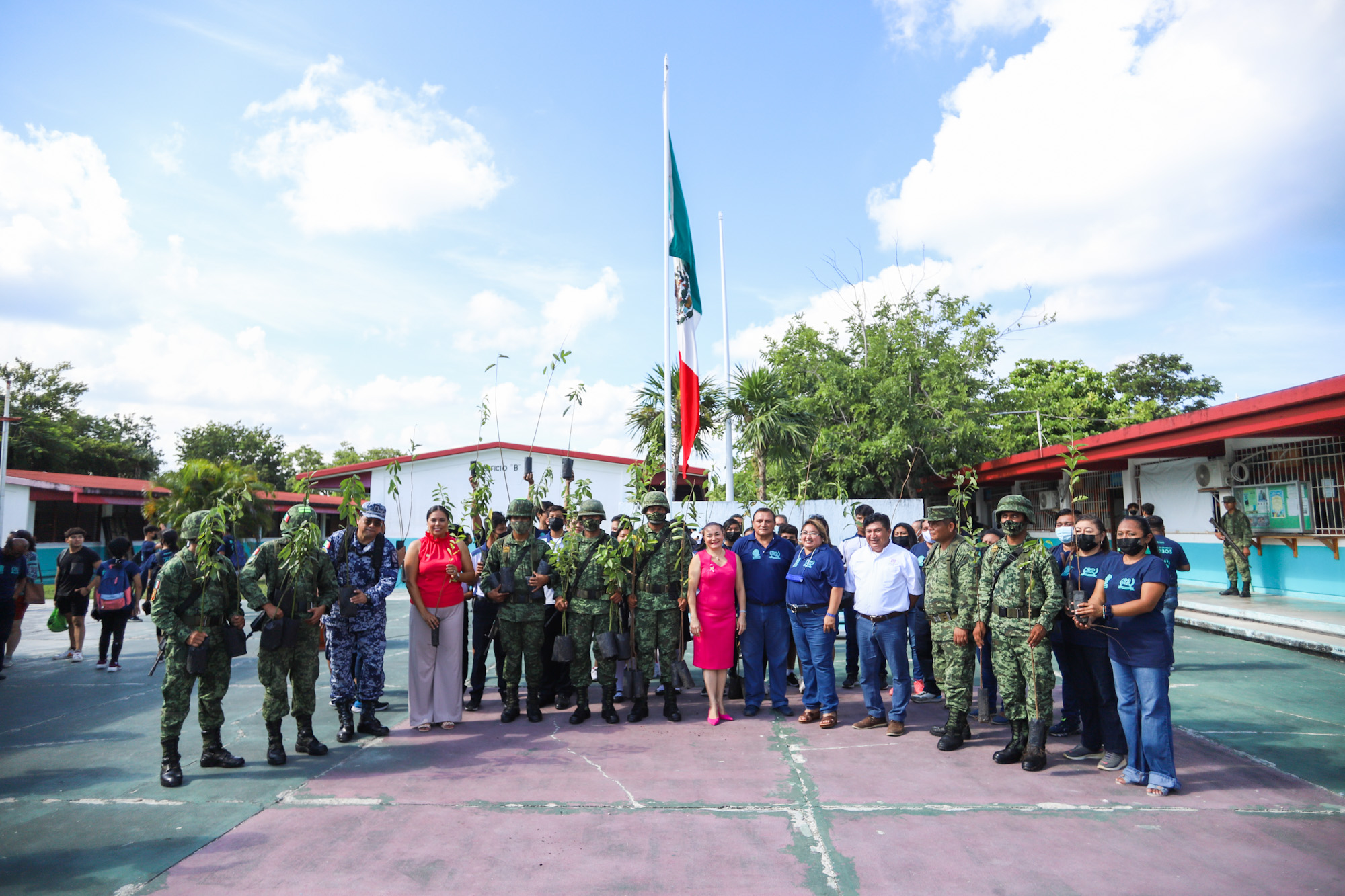 JUANITA ALONSO PARTICIPA EN ANIVERSARIO DEL COBACH COZUMEL - Ayuntamiento  de Cozumel