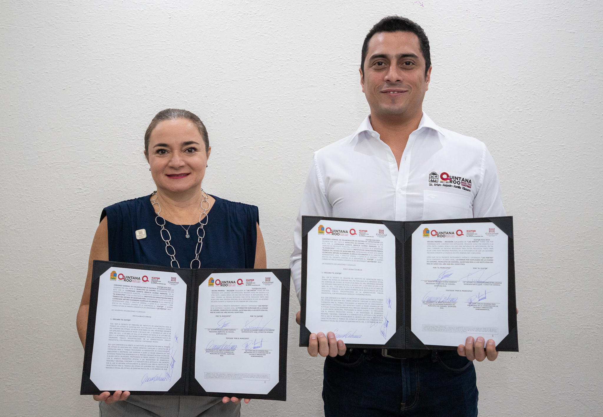 JUANITA ALONSO FIRMA CONVENIO CON ICATQR PARA LA CAPACITACIÓN DE LOS ...